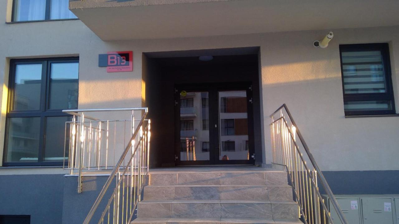 Flor Apartaments Târgu-Mureş Exterior foto